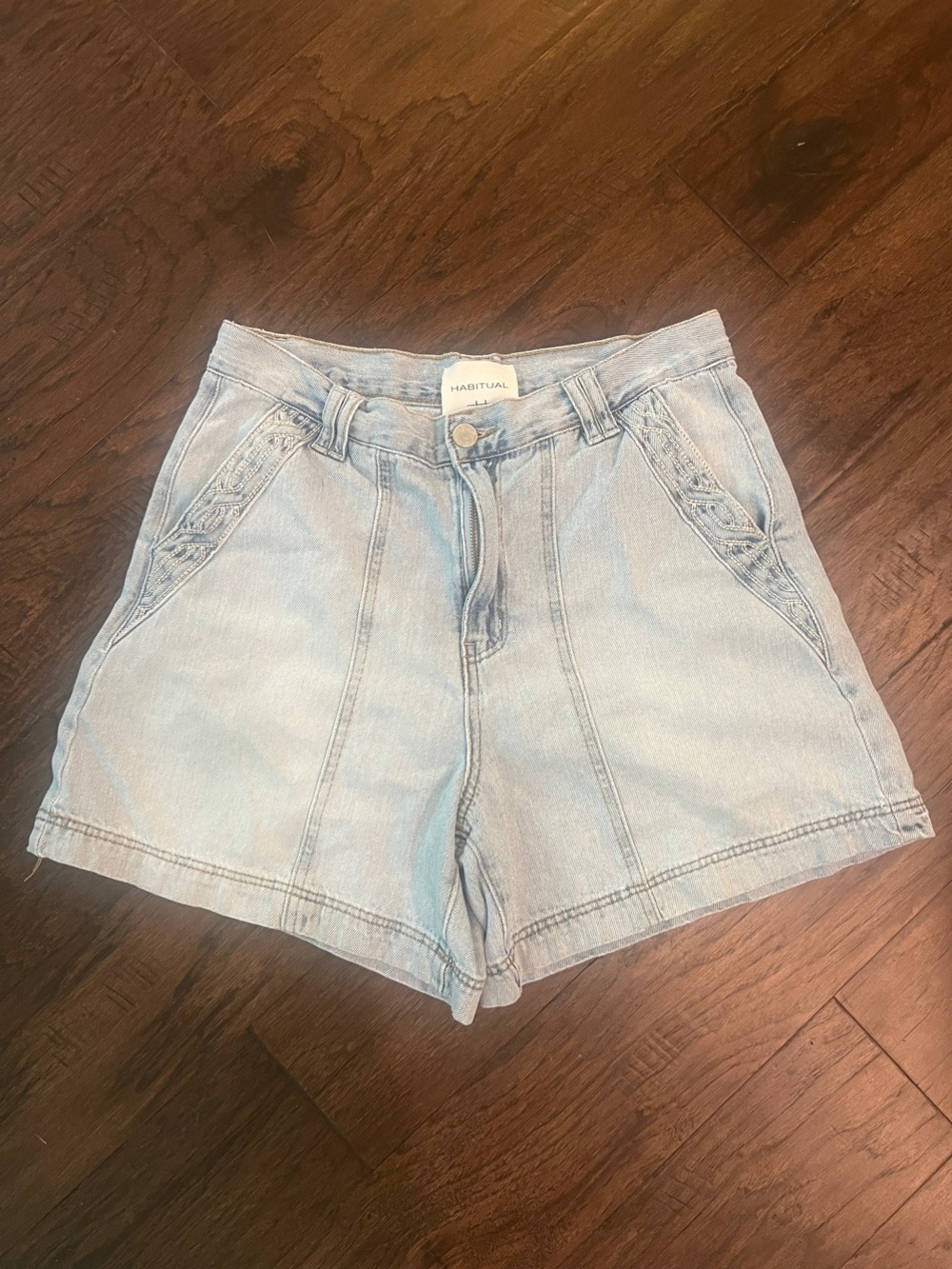 Habitual Light Blue Embroidered Denim Jean Shorts 8/29